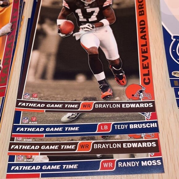 NFL Fathead cards 2008 inaugural edition - Picture 4 of 10